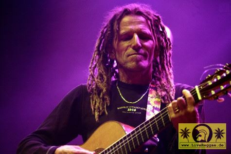 Hans Soellner (D) with Bayaman Sissdem 13. Chiemsee Reggae Festival - Übersee - Main Stage 18. August 2007 (7).JPG